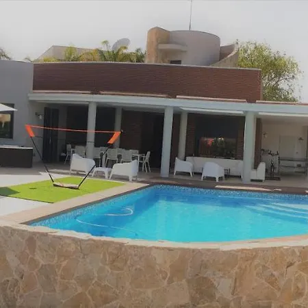 Villahuerta,Es Pool And Jacuzzi, Just For Quiet People Villa