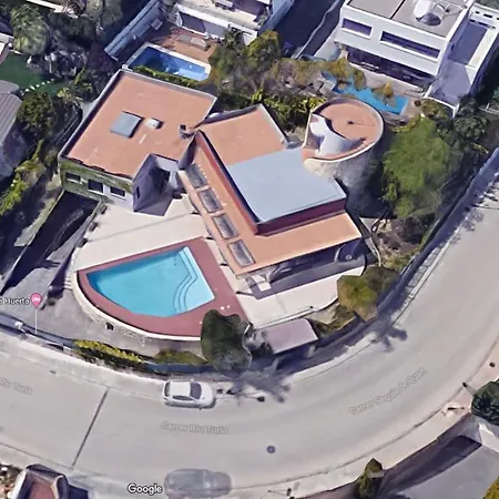 Villa Villahuerta,Es Pool And Jacuzzi, Just For Quiet People